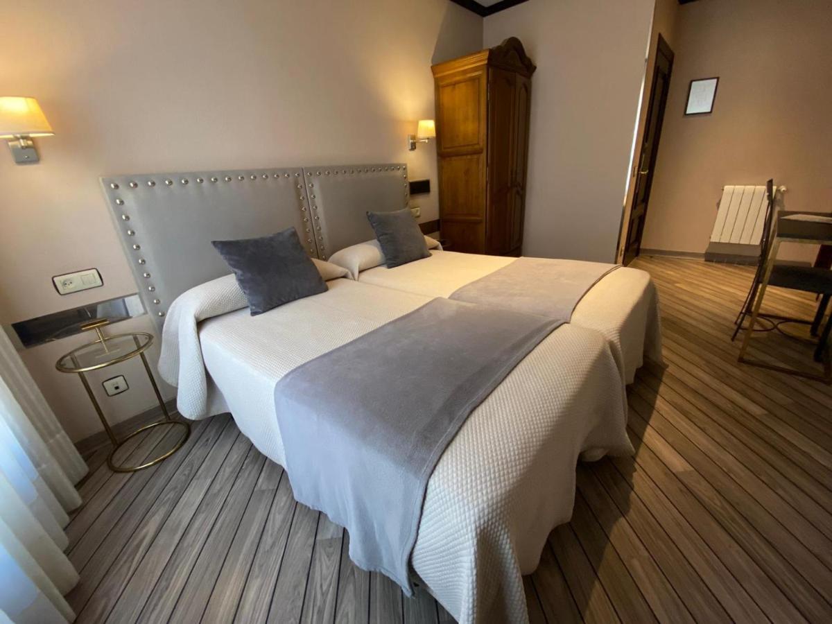 Hotel Los Molinos Llanes Esterno foto